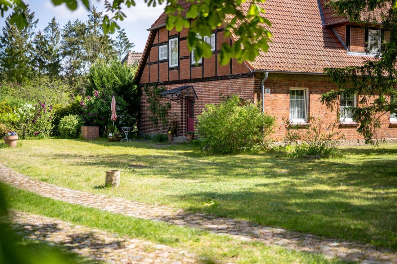 Ferienwohnung 1 Im Landhaus Am Wildpark Boek Kültér fotó